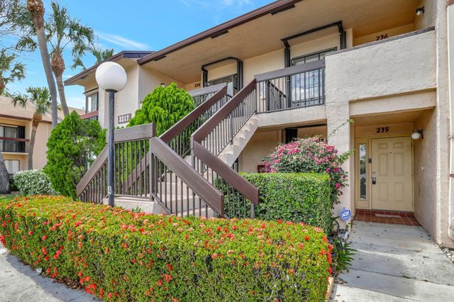 $265,000 | 2217 Southwest 15th Street, Unit 235 | Deerfield Beach