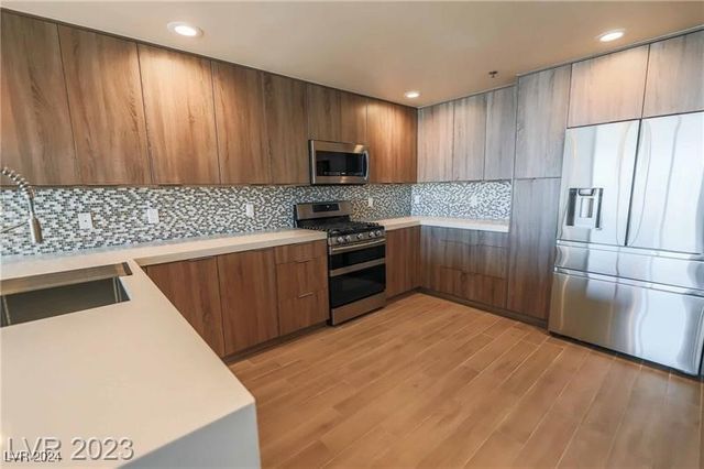 $479,000 | 150 Las Vegas Boulevard North, Unit 2302 | Fremont East