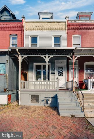 $1,800 | 159 West Green Street | Queen Anne Historic District