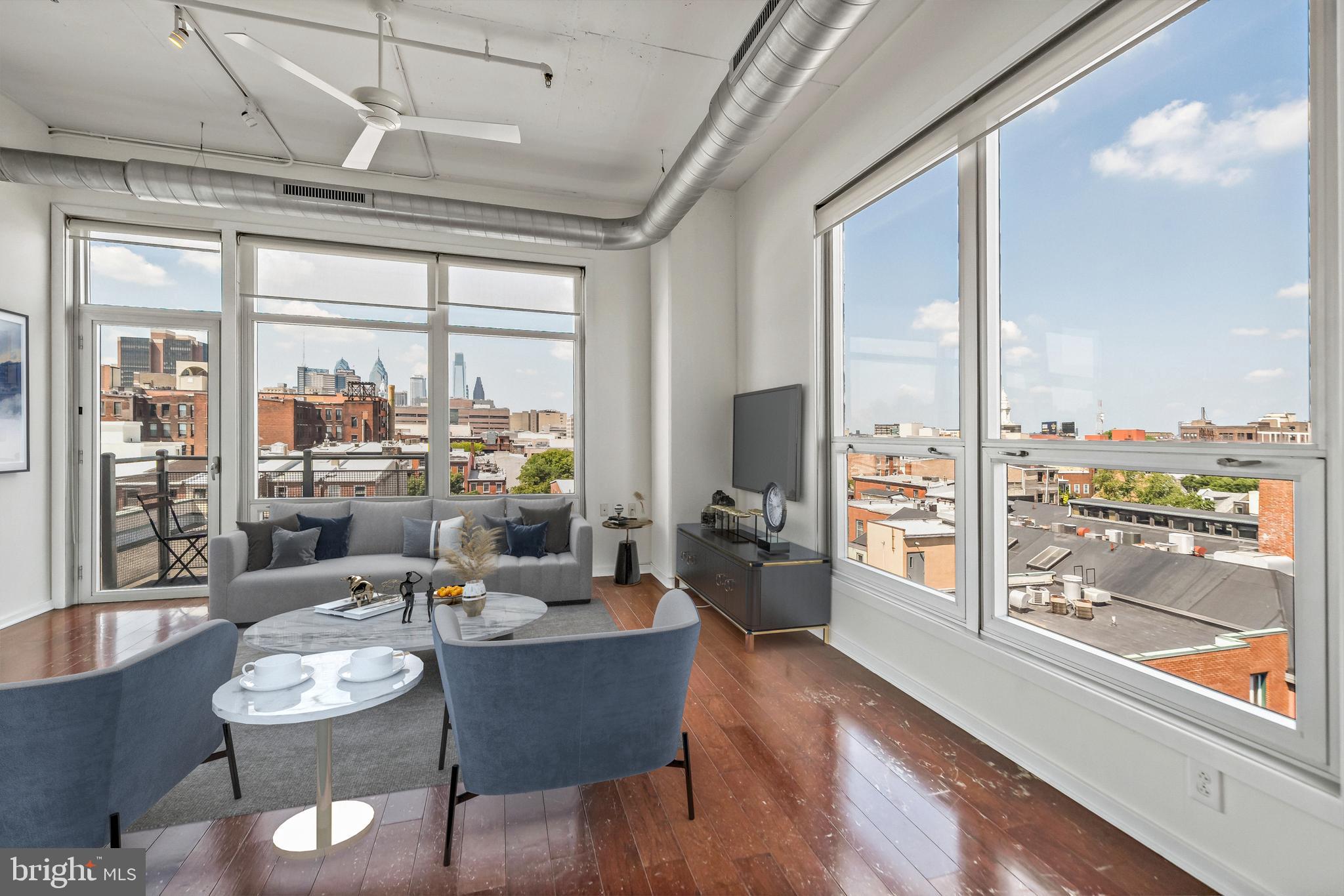 Corner Unit with stunning views