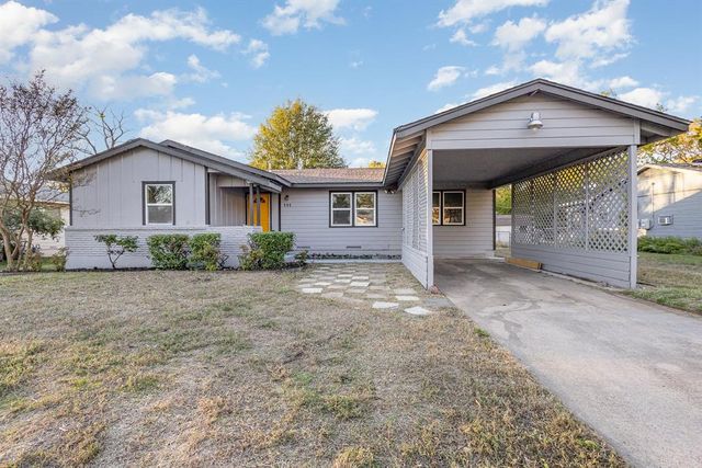 $255,000 | 111 Leighton Drive | Terrell