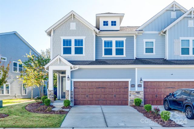 $695,000 | 11113 Cobb Creek Court | Ballantyne East