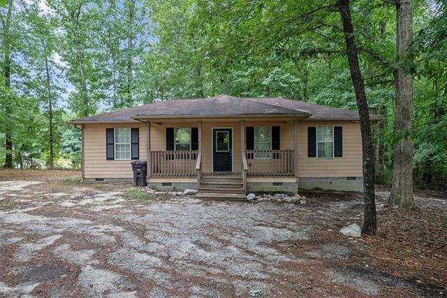 $215,000 | 8085 Thompson Street | Douglasville