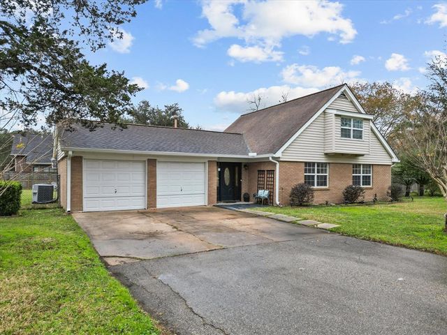 $335,000 | 2408 Cunningham Drive | Pearland