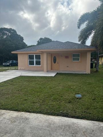 $410,000 | 509 North 22nd Street | Fort Pierce