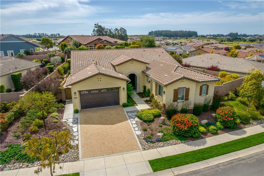 1367 Trail View Place, Nipomo, CA 93444 | Compass