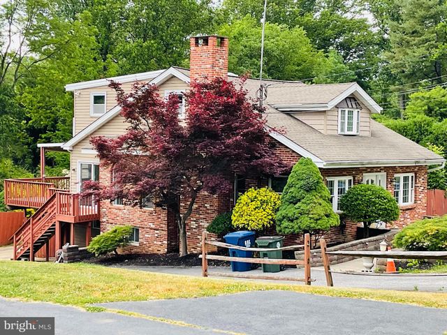 $699,000 | 615 Brookhaven Road | Nether Providence Township - Delaware County