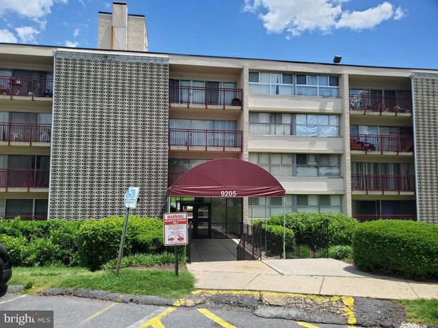 $193,999 | 9205 New Hampshire Avenue, Unit A1 | Presidential Park Condominium