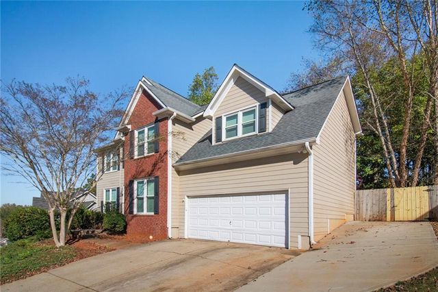 $375,000 | 75 Crestview Drive | Evans Mill