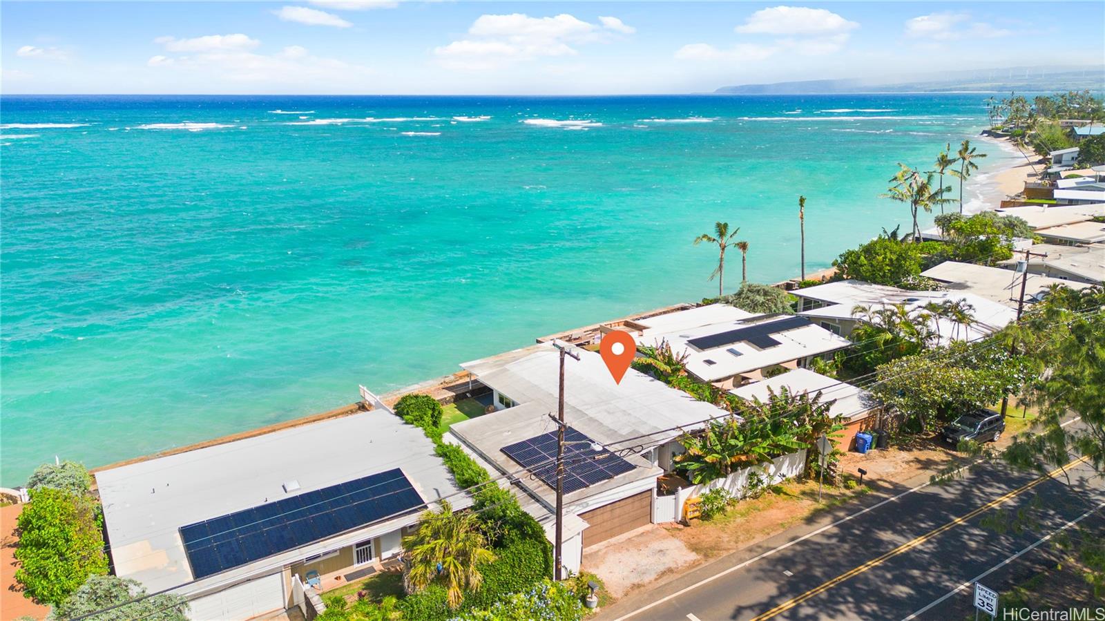 Beautiful oceanfront property in Mokuleia!