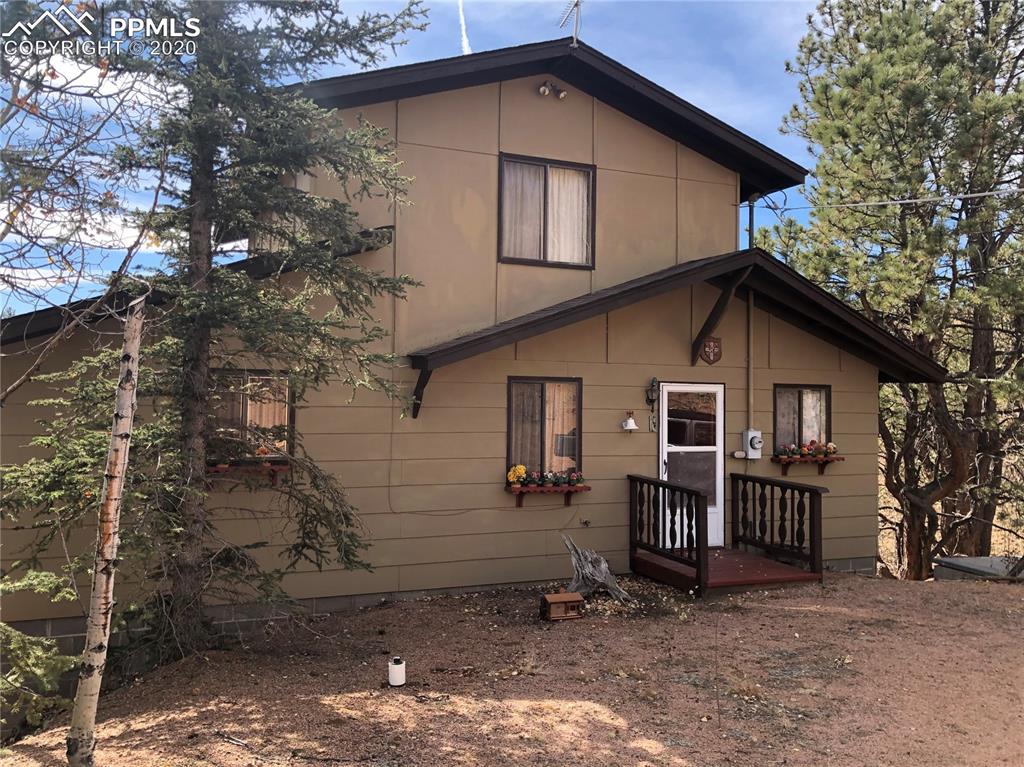 1661 Gold King Dr - your cabin in the mountains!