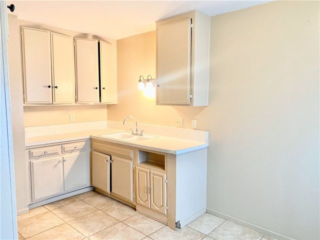 $1,150 | 8616 North Loop Boulevard, Unit 1 | California City