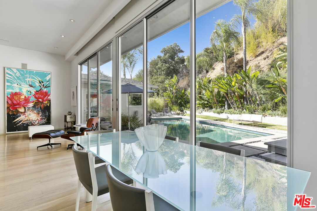 a living room filled with furniture