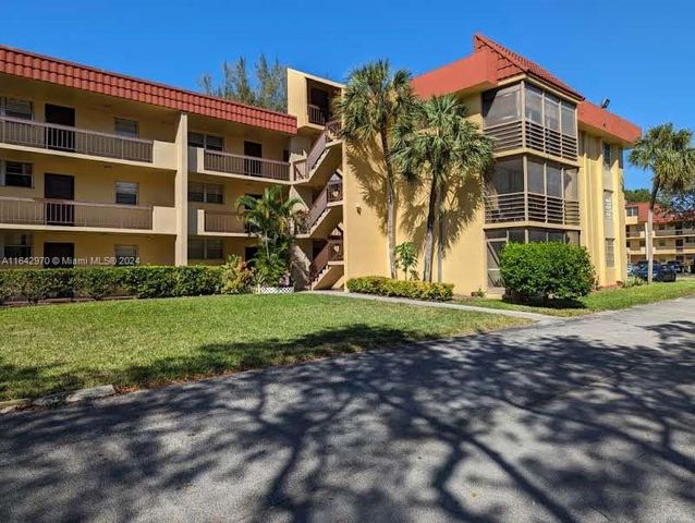 $219,000 | 3390 Foxcroft Road, Unit C212 | Miramar