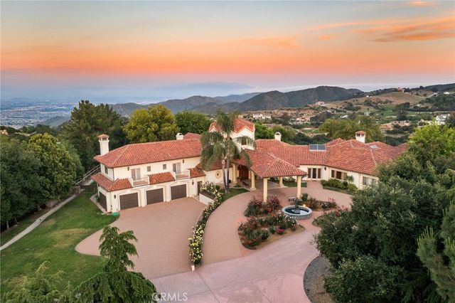 $4,495,000 | 38280 Vía Majorca | West Murrieta Hills