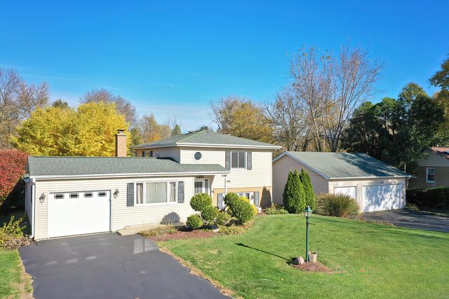 $309,000 | 3920 Clearbrook Street | McHenry