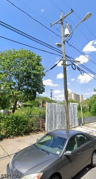 a view of yard with patio