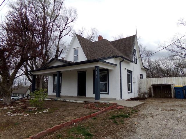 $100,000 | 1321 North Jesse James Road | Excelsior Springs