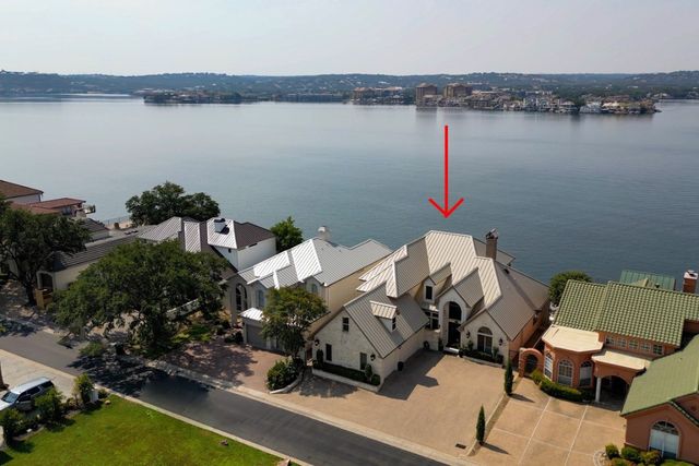 $3,995,000 | 509 Lighthouse Drive | The Lighthouse