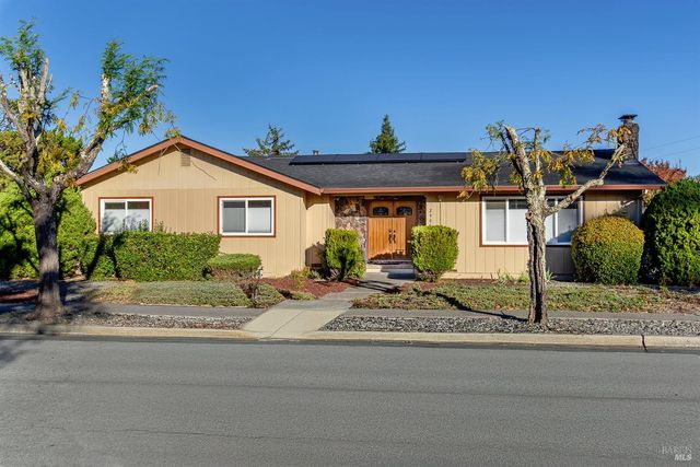 $1,050,000 | 2905 Jason Drive | Santa Rosa Southeast