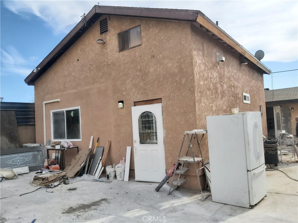 a view of a storage & utility room