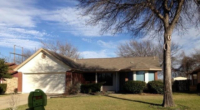 $2,095 | 2621 Ozark Drive | Grand Prairie