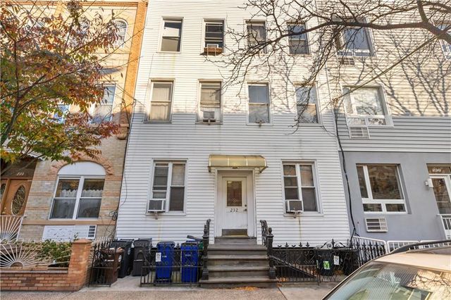 $2,400,000 | 232 Kingsland Avenue | Greenpoint