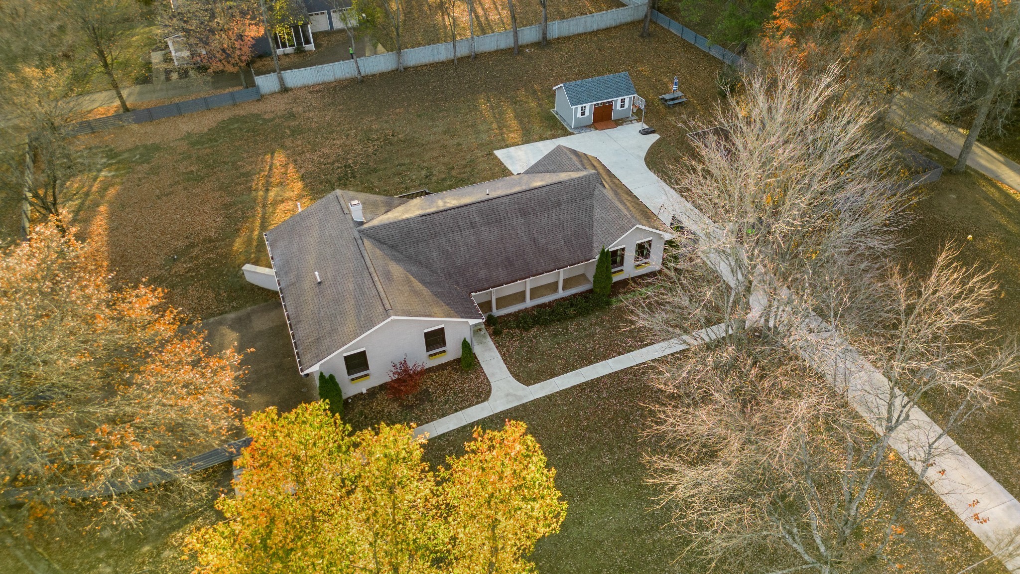 view of a house with yard