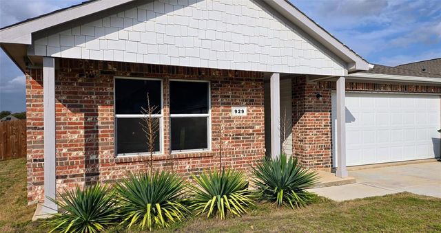 $2,425 | 929 Ben Drive | Springtown