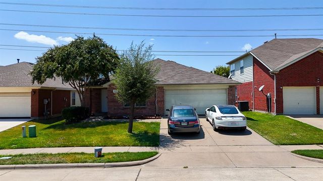 $340,000 | 2819 Bluefield Lane | Grand Prairie