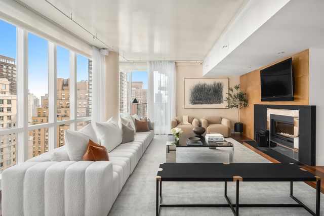 $15,000,000 | 151 East 85th Street, Unit PHH | Upper East Side