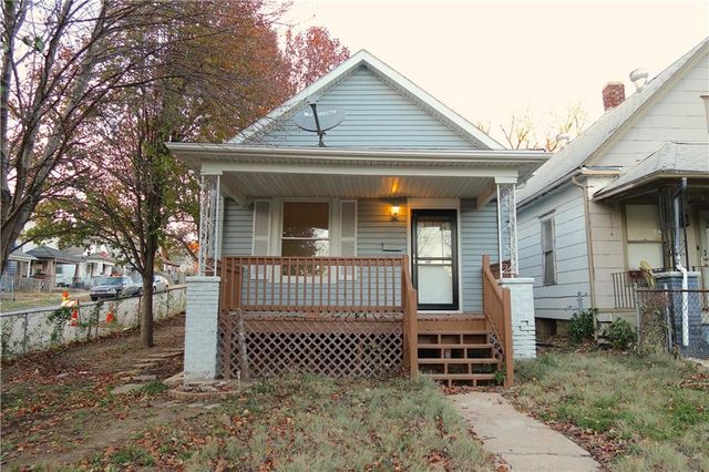 $155,000 | 1266 Sumner Avenue | Riverview