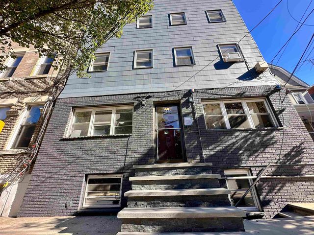 $220,000 | 552 38th Street, Unit 6 | Union City