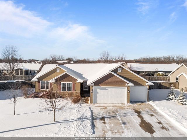 $424,900 | 1587 Lone Oak Drive | West Side