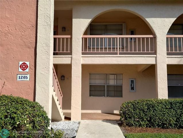 $135,000 | 1205 Bahama Bend, Unit F1 | Wynmoor