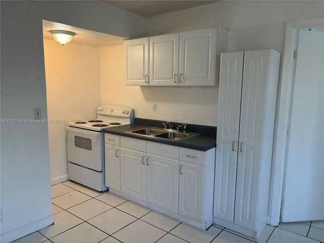 $1,550 | 4301 Northwest 19th Street, Unit 6 | Lauderhill