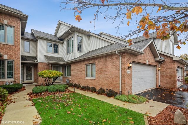 $299,900 | 6729 Pondview Drive | Tinley Park