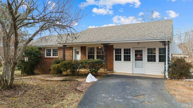 $349,900 | 2637 Chilton Road | Appomattox