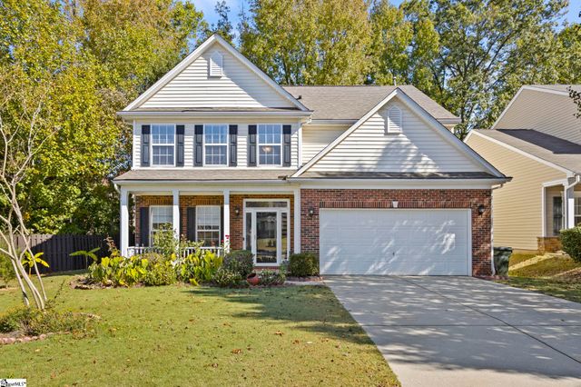 $399,900 | 106 Knoll Ridge Drive | Greer