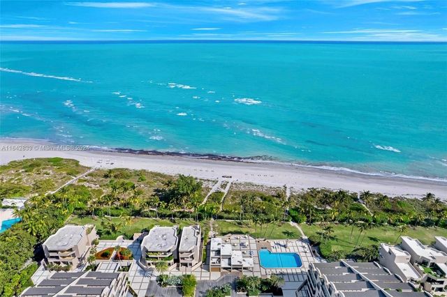 $1,250,000 | 181 Crandon Boulevard, Unit 106 | Key Biscayne