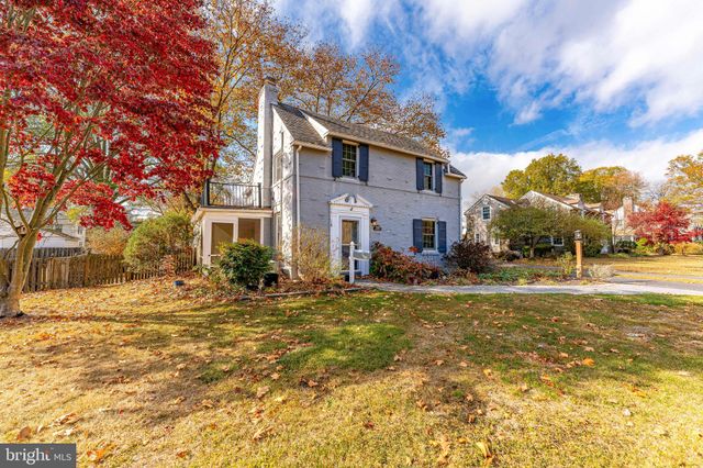 $675,000 | 413 Golfview Road | Wallingford