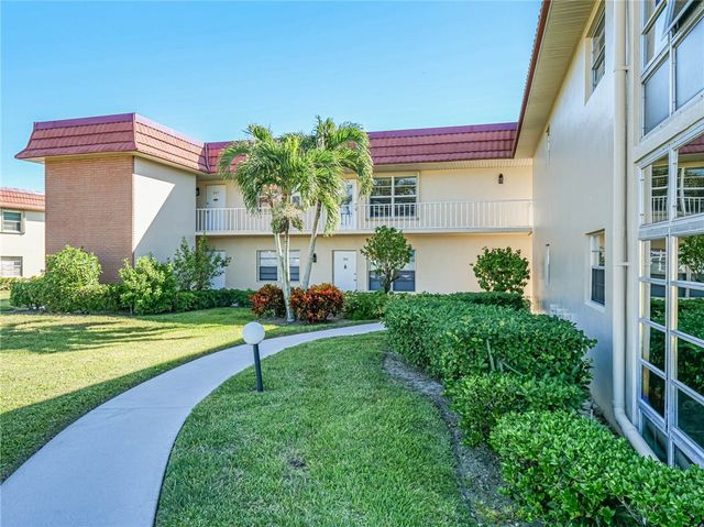 $2,000 | 55 Woodland Drive, Unit 207 | Florida Ridge