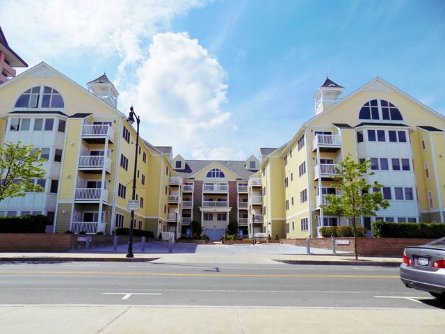 $2,900 | 360 Revere Beach Boulevard, Unit 114 | Oak Island