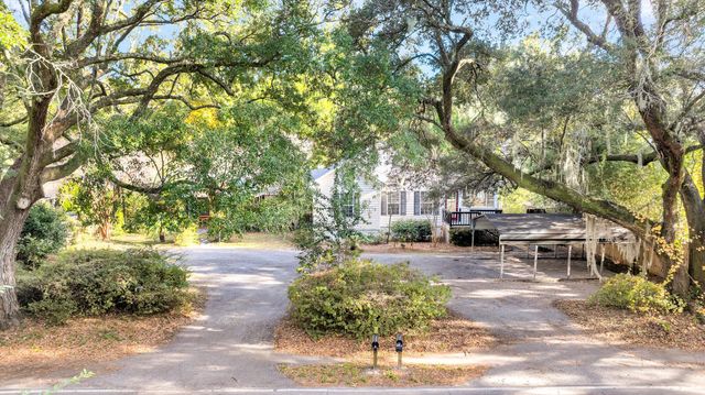 $694,000 | 733 Fort Johnson Road | James Island