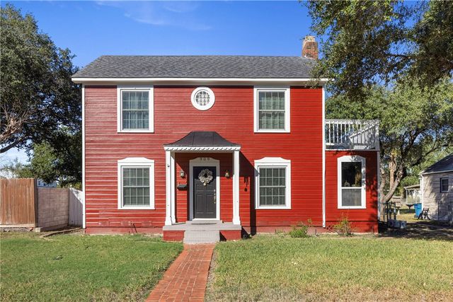 $274,950 | 909 East Market Street | Sinton