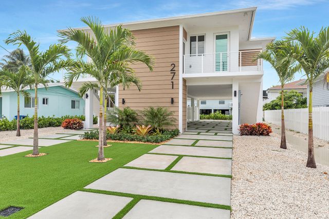 $850,000 | 271 2nd Street | Key Colony Beach