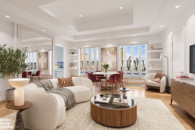 $2,485,000 | 25 Central Park West, Unit 20R | Upper West Side