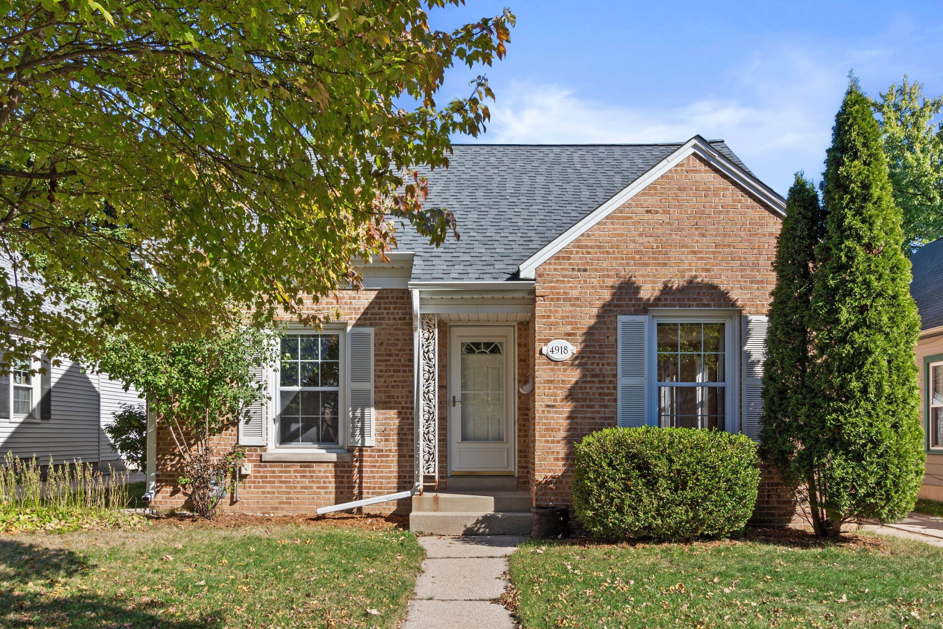 Adorable brick home in the Bay