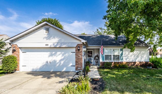 $259,900 | 12122 Bearsdale Drive | Oaklandon Meadows