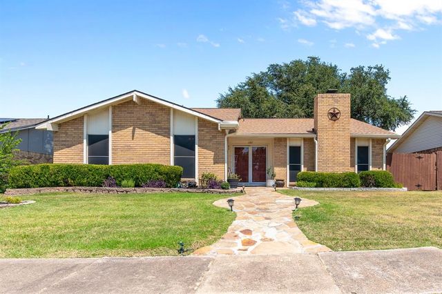 $374,500 | 3387 Sam Rayburn Run | Northeast Carrollton